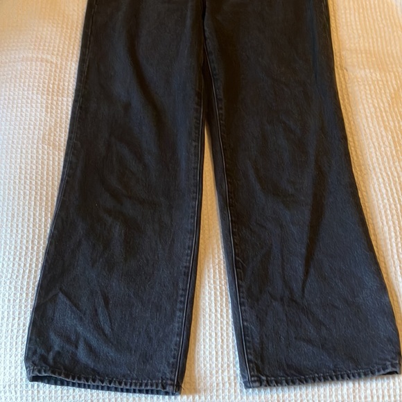 Aritzia Denim Forum Farrah Jeans (28W/28L) - Picture 7 of 7